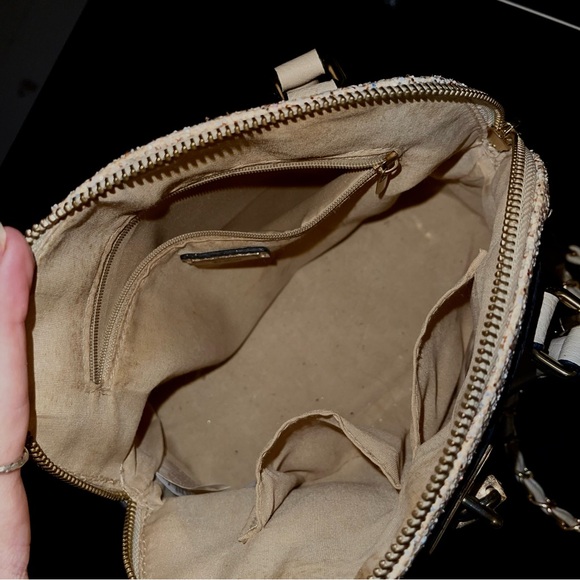 ALDO women’s crossbody Barland handbag - Picture 9 of 10